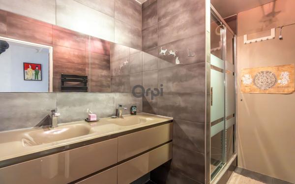 Appartement à vendre    3 pièces • 68 m2 Saint-Maurice