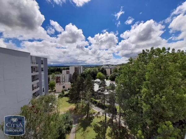 Appartement à louer 4 pièces 86.22m² Charleville-Mézières (08000)
