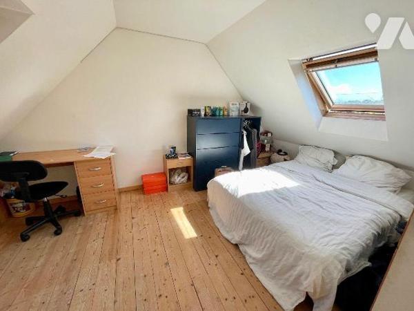 Ensemble de 2 maisons situées au calme

La maison principale est une maison en pierres recons...