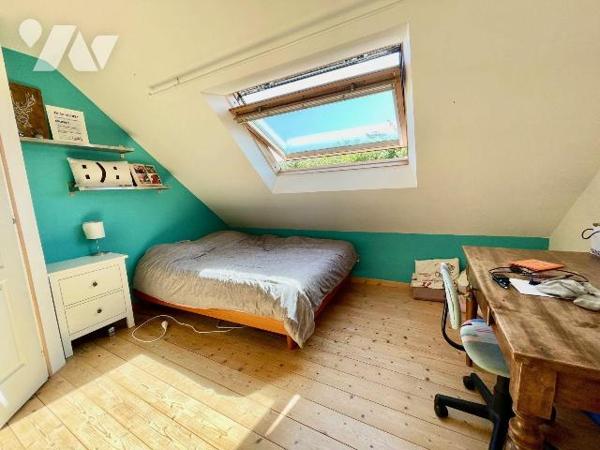 Ensemble de 2 maisons situées au calme

La maison principale est une maison en pierres recons...