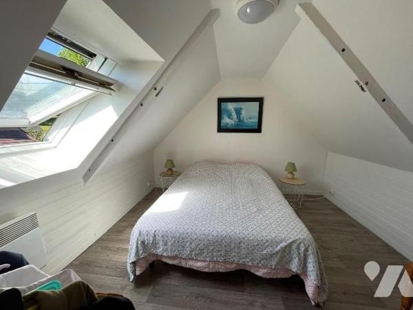 Ensemble de 2 maisons situées au calme

La maison principale est une maison en pierres recons...
