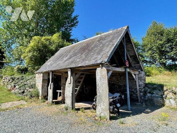 Ensemble de 2 maisons situées au calme

La maison principale est une maison en pierres recons...