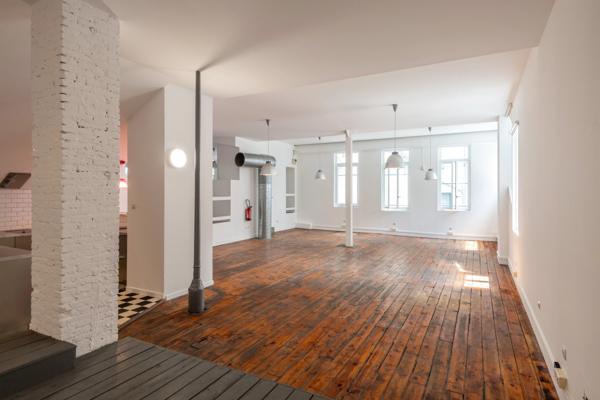Lyon 7ème - Ancien local réhabilité de 243,65 m² - Esprit Loft - Usage mixte