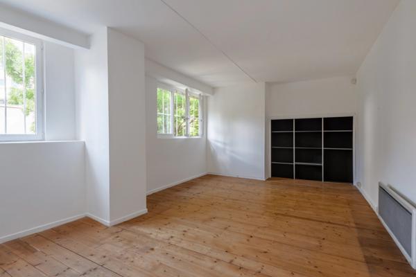 Lyon 7ème - Ancien local réhabilité de 243,65 m² - Esprit Loft - Usage mixte