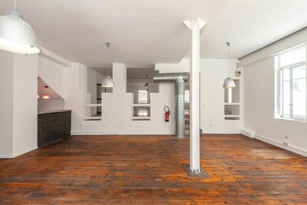 Lyon 7ème - Ancien local réhabilité de 243,65 m² - Esprit Loft - Usage mixte