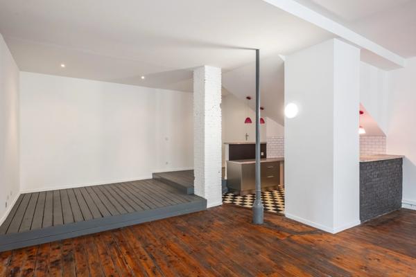 Lyon 7ème - Ancien local réhabilité de 243,65 m² - Esprit Loft - Usage mixte