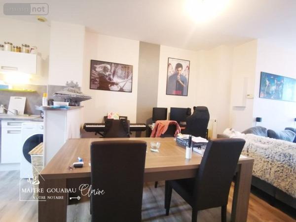 Appartement rénové à vendre à Saint-Berthevin en Mayenne (53940), ref :