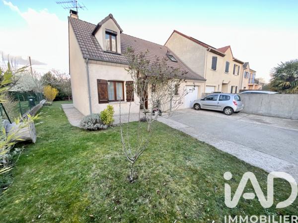 Maison à vendre 5 pièces 100 m² Sainte-Geneviève-des-Bois