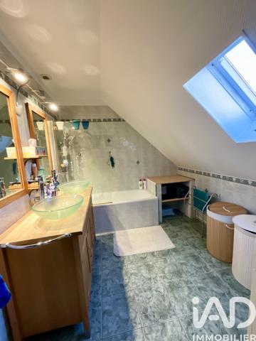 Maison à vendre 5 pièces 100 m² Sainte-Geneviève-des-Bois