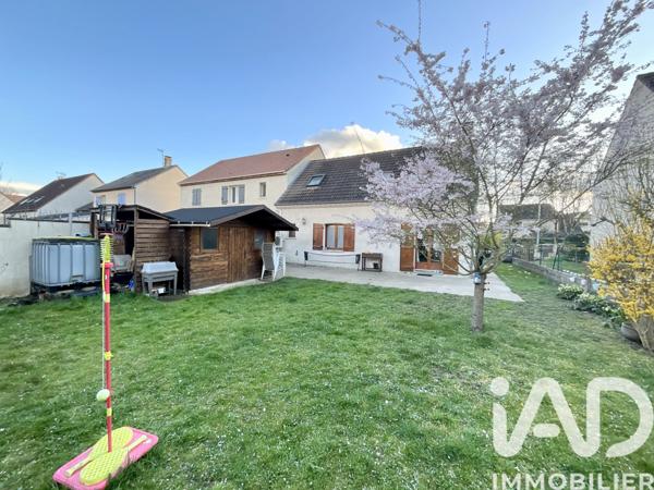 Maison à vendre 5 pièces 100 m² Sainte-Geneviève-des-Bois