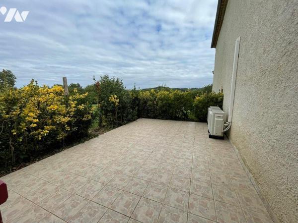 MIRANDE à 10min, au sud d'Auch, au calme en position dominante Gasconne et dépendance sur 3000m².