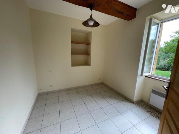 MIRANDE à 10min, au sud d'Auch, au calme en position dominante Gasconne et dépendance sur 3000m².