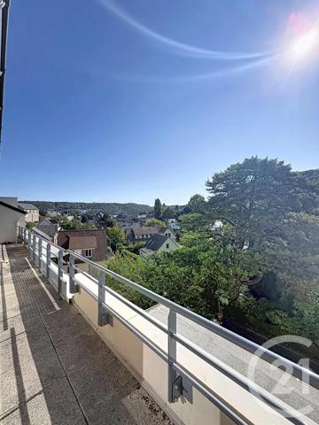 Appartement F3 à vendre  3 pièces - 67 m 2   FECAMP  - 76