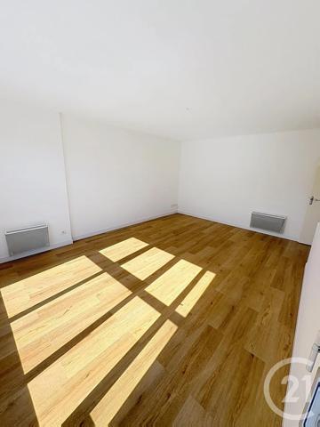 Appartement F3 à vendre  3 pièces - 67 m 2   FECAMP  - 76
