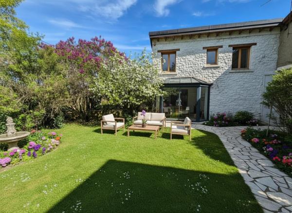 Grange à rénover avec terrain - Collonges 01550 - 180'000