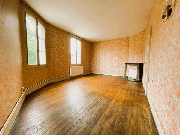 Brissac-Loire-Aubance - masion ancienne à renover - 3 chambres et garage à seulement 15 minutes du Sud d'Angers