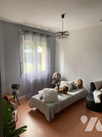 EN EXCLUSIVITE, situé sur l'axe Vire-Caen, UN PAVILLON DE PLAIN-PIED