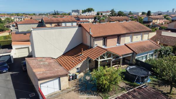 Maison 4 pièces avec jardin et garage