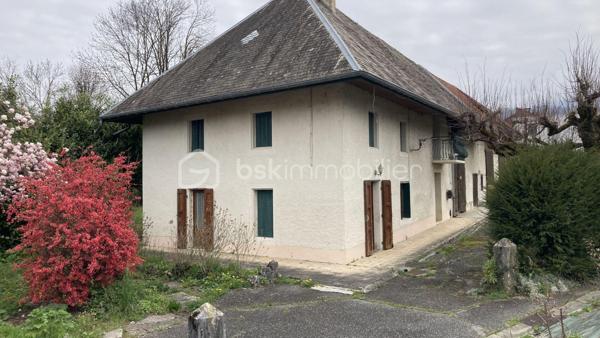 Corps de ferme de 121 m²