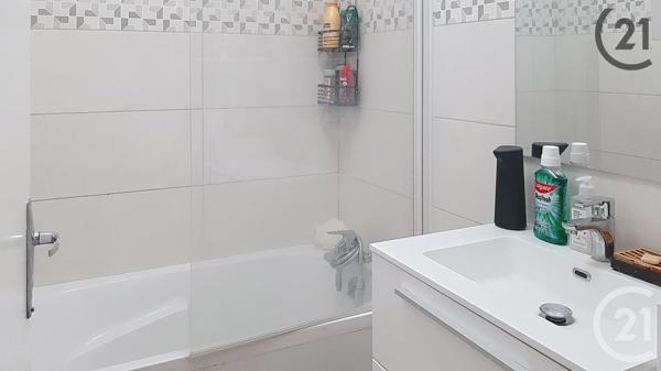 Appartement F2 à vendre  2 pièces - 50,11 m2 AUXERRE - 89