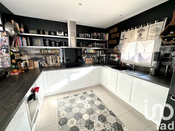 Maison à vendre 6 pièces 150 m² Roquebrune-sur-Argens