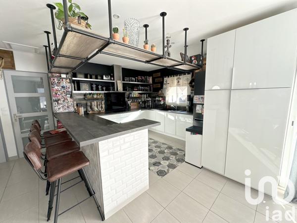 Maison à vendre 6 pièces 150 m² Roquebrune-sur-Argens