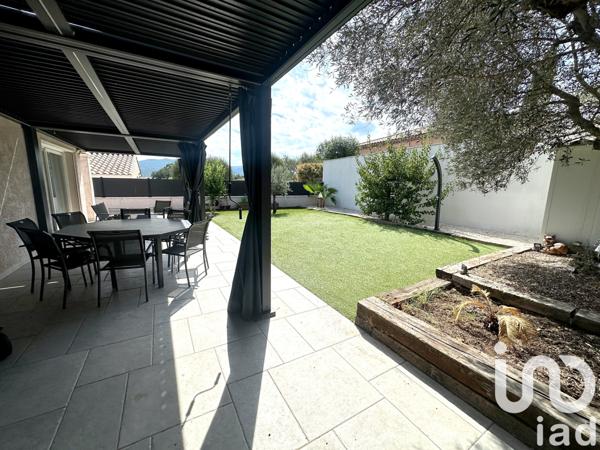 Maison à vendre 6 pièces 150 m² Roquebrune-sur-Argens