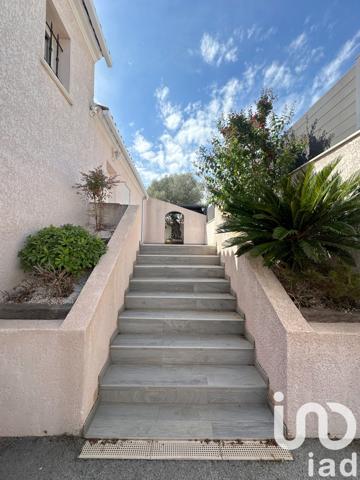 Maison à vendre 6 pièces 150 m² Roquebrune-sur-Argens