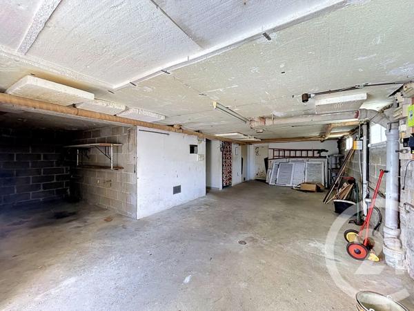 Maison à vendre  6 pièces - 120 m 2   LONGVIC  - 21