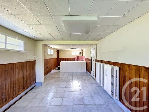 Maison à vendre  6 pièces - 120 m 2   LONGVIC  - 21