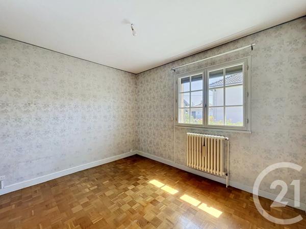 Maison à vendre  6 pièces - 120 m 2   LONGVIC  - 21