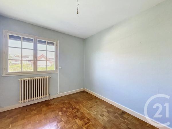 Maison à vendre  6 pièces - 120 m 2   LONGVIC  - 21