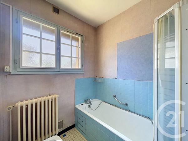 Maison à vendre  6 pièces - 120 m 2   LONGVIC  - 21