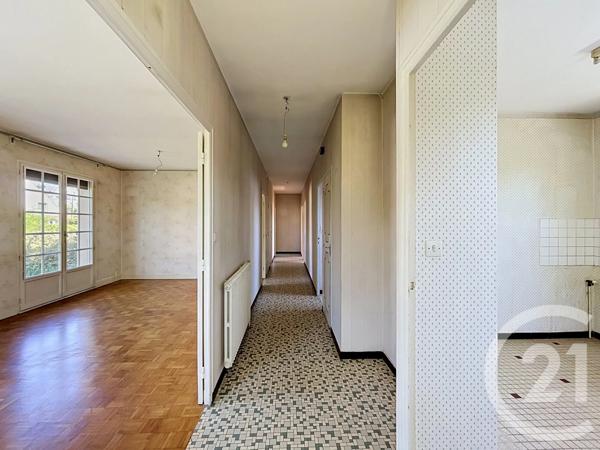 Maison à vendre  6 pièces - 120 m 2   LONGVIC  - 21