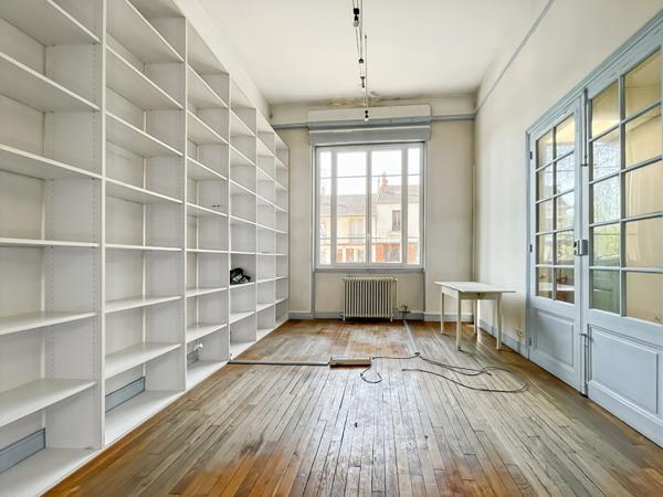 Appartement 4 pièces à vendre à Melun - Centre-ville, exclusivité ERA SAINT AMBROISE