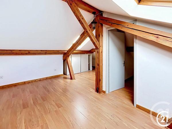 Appartement F5 à vendre  5 pièces - 104,23 m 2   MONTBELIARD  - 25