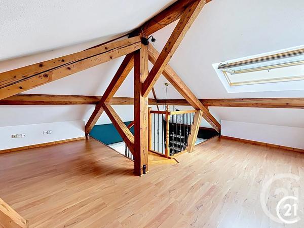 Appartement F5 à vendre  5 pièces - 104,23 m 2   MONTBELIARD  - 25
