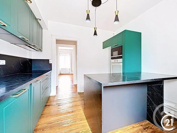 Appartement F5 à vendre  5 pièces - 104,23 m 2   MONTBELIARD  - 25