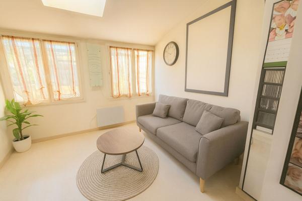 Charmante Maison Familiale 3 chambres, un bureau de 89 m² à Crégy-les-Meaux