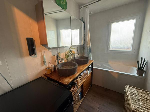 Charmante Maison Familiale 3 chambres, un bureau de 89 m² à Crégy-les-Meaux