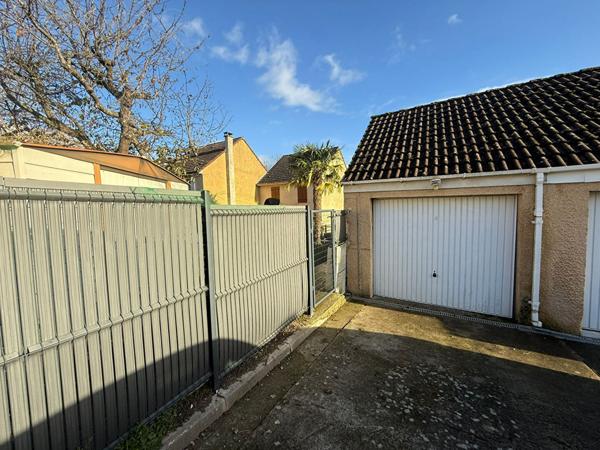 Charmante Maison Familiale 3 chambres, un bureau de 89 m² à Crégy-les-Meaux