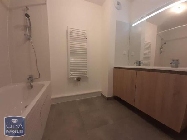 Appartement à louer 3 pièces 62.79m²