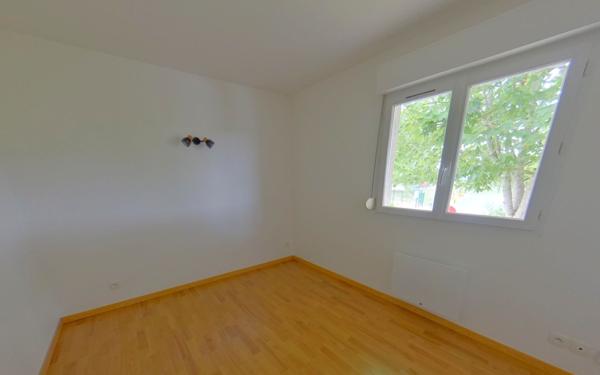 Maison à louer    4 pièces • 101 m2 Cramant