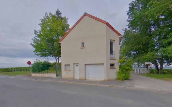 Maison à louer    4 pièces • 101 m2 Cramant