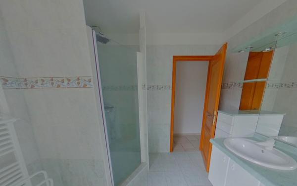 Maison à louer    4 pièces • 101 m2 Cramant