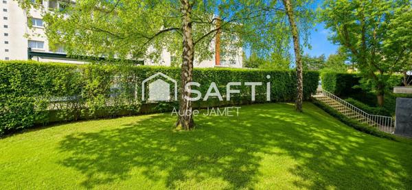 Très beau studio MEUBLÉ ET CLÉ EN MAIN de 28m2 à Versailles Montreuil