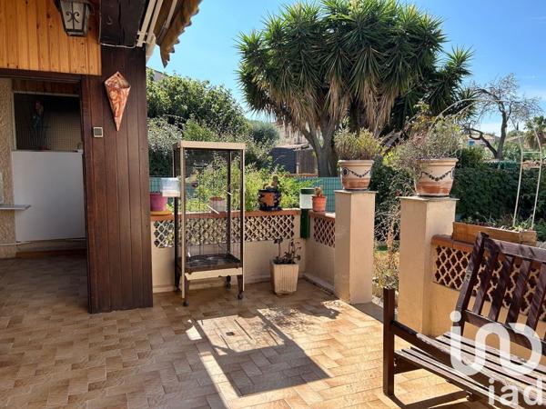 Maison traditionnelle 5 pièces de 101 m² à Le Pradet (83220)