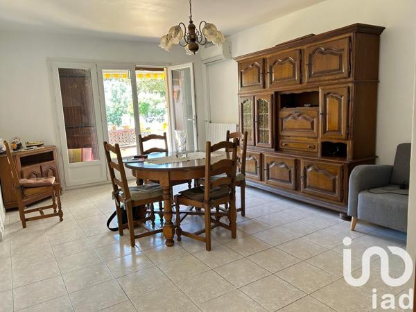 Maison traditionnelle 5 pièces de 101 m² à Le Pradet (83220)