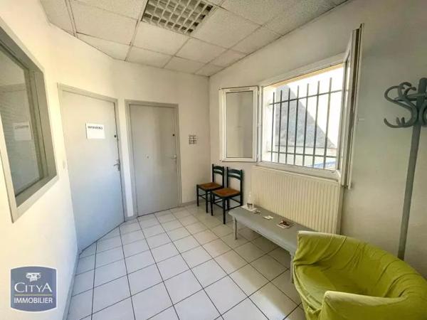 Local professionnel à louer