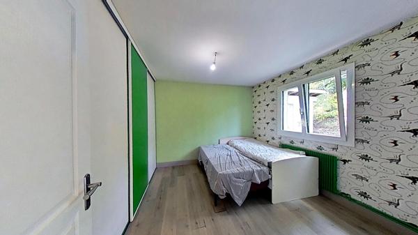 EN EXCLUSIVITÉ – À vendre à Fraisans, maison individuelle spacieuse